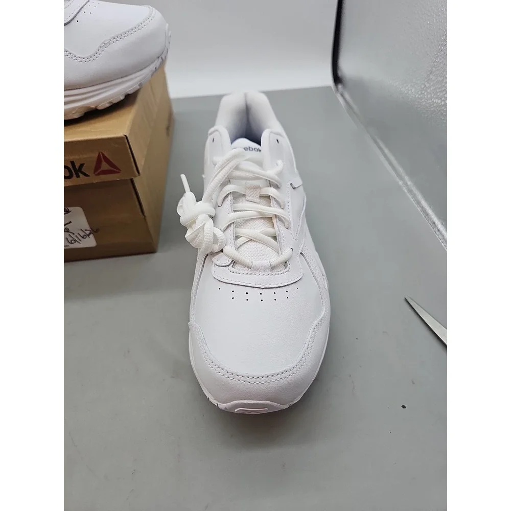 Reebok walk ultra